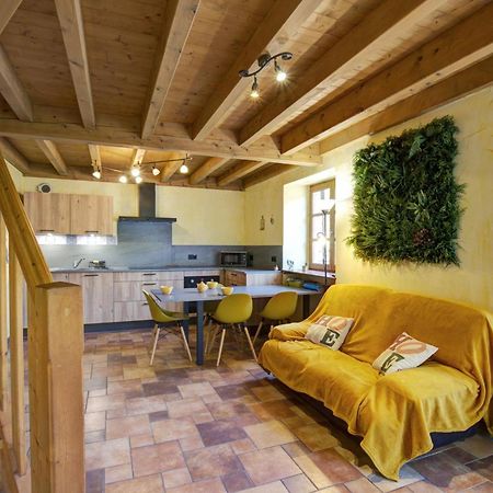 Gite De Charme Avec 2 Terrasses, Au Coeur Du Parc Du Pilat, Confortable Et Equipe - Fr-1-496-40 Malleval Exteriör bild