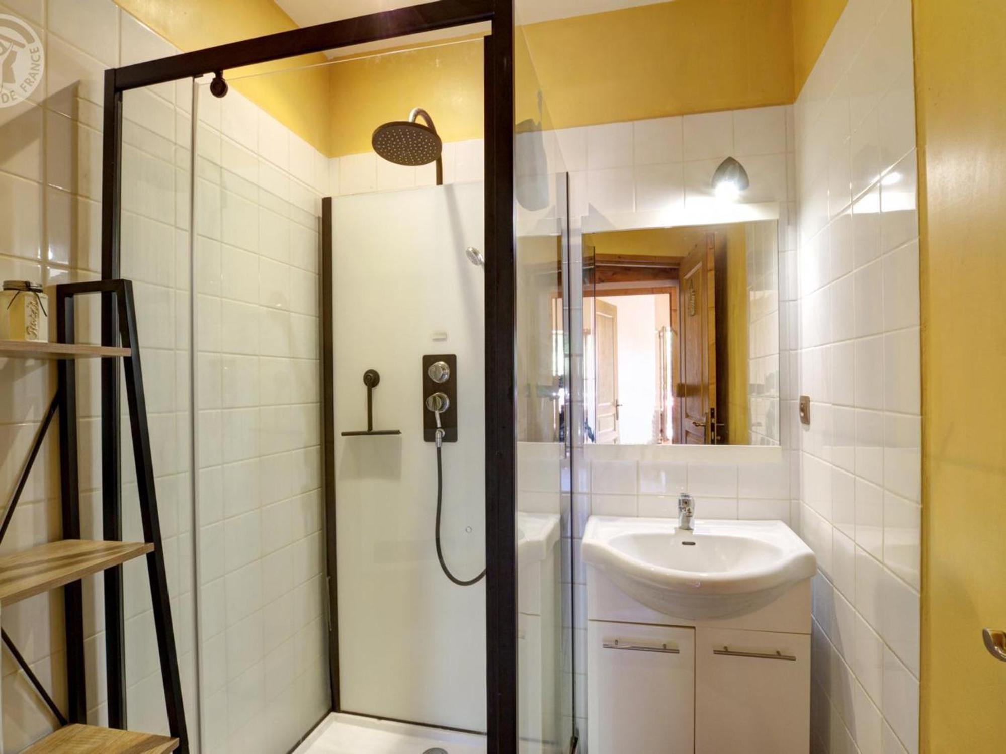 Gite De Charme Avec 2 Terrasses, Au Coeur Du Parc Du Pilat, Confortable Et Equipe - Fr-1-496-40 Malleval Exteriör bild
